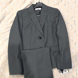 Le Suit Grey Suit and Pant,With tags, grey, Size 14